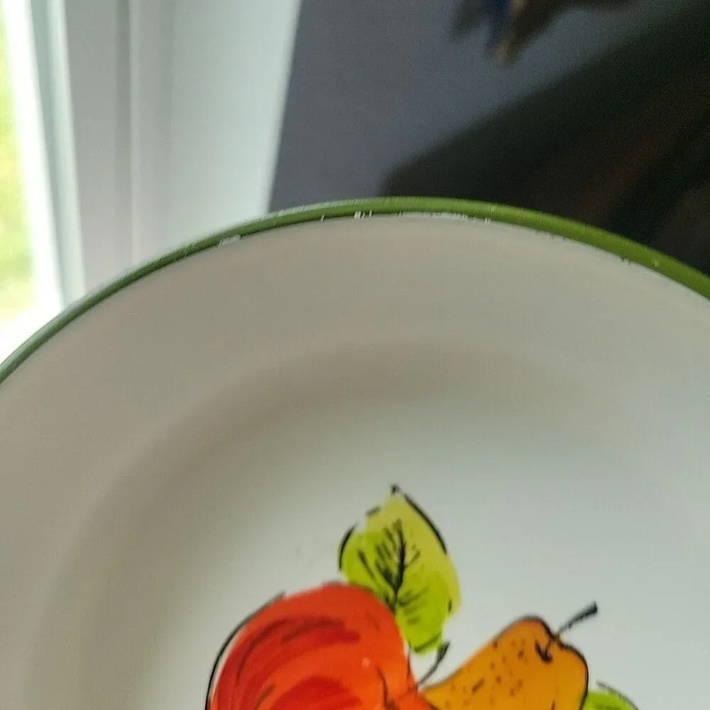 Vtg Melamine Salad bowl set 1 Large bowl 4 small bowls salt & pepper shakers Kit - Picture 13 of 16